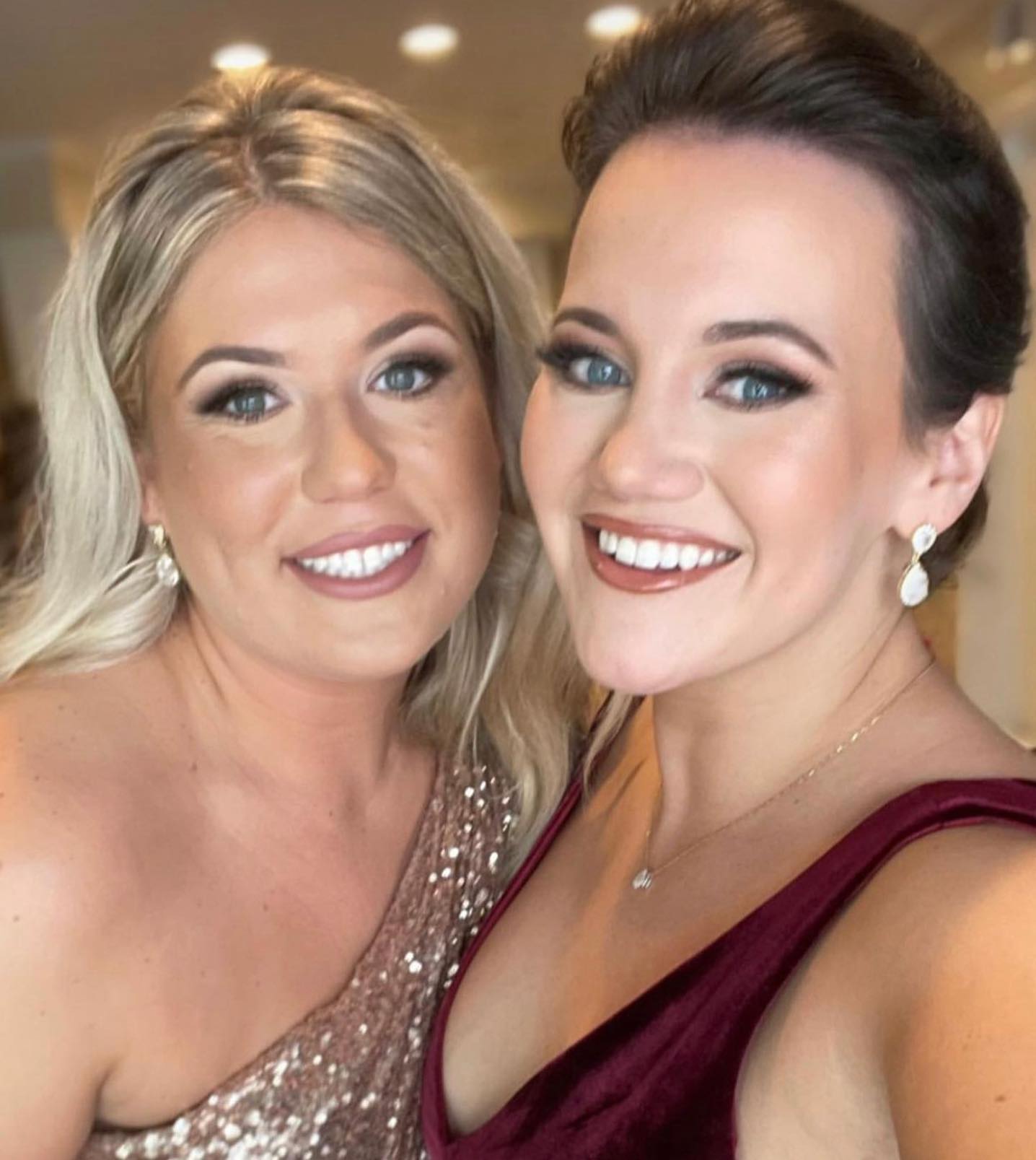 Makeup by Kasey on these 2 gorgeous bridesmaids 🤩🤩✨💄 

- for all makeup inquiries email kasey at 
bonkkasey@gmail.com 
- 
@kaseybonkartistry